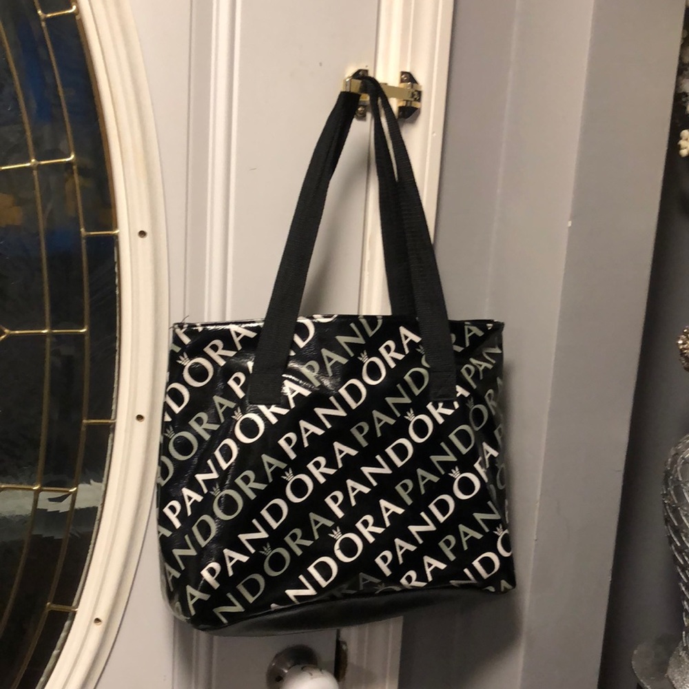 Pandora leather totes measure 17/12